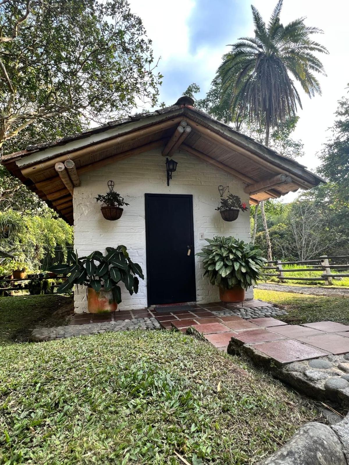 Eco Hotel Hacienda El Diamante Buga Phòng bức ảnh