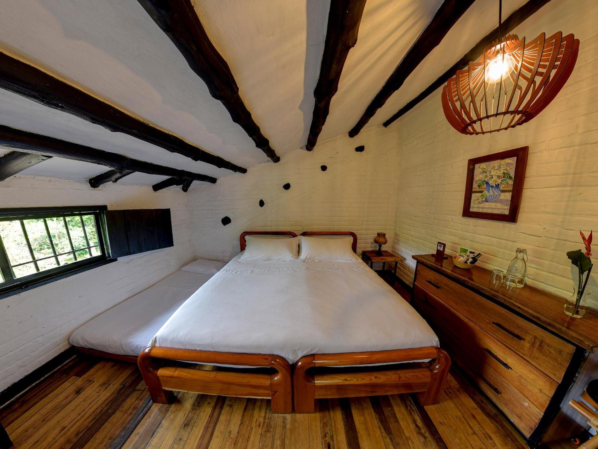 Eco Hotel Hacienda El Diamante Buga Phòng bức ảnh